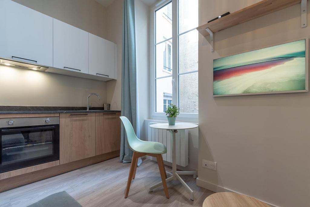 Studio Part Dieu - Cozy - Wifi Fibre Apartment Lyon Luaran gambar